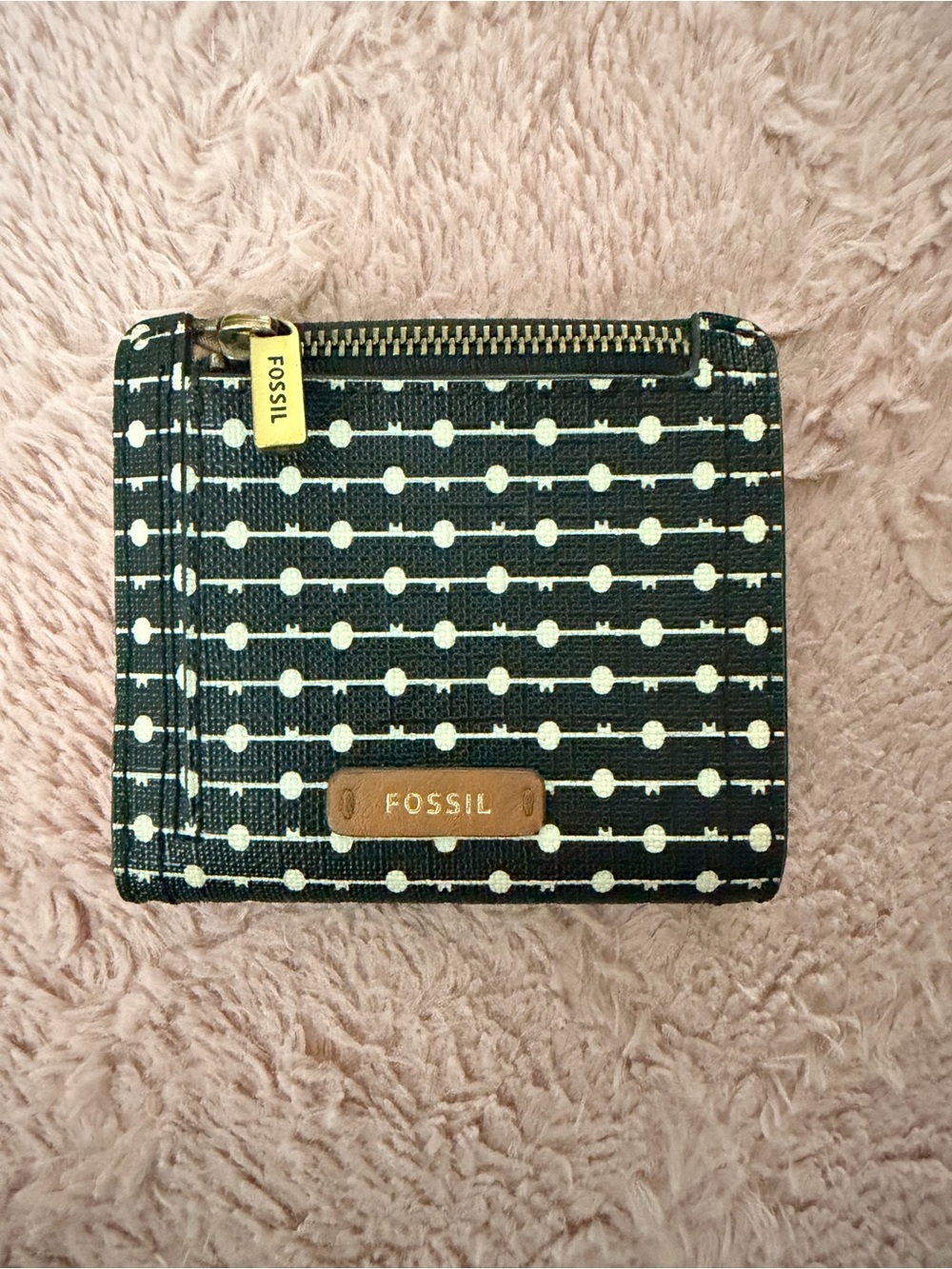 Fossil Black Wallet with Cream Dot Stripe Pattern